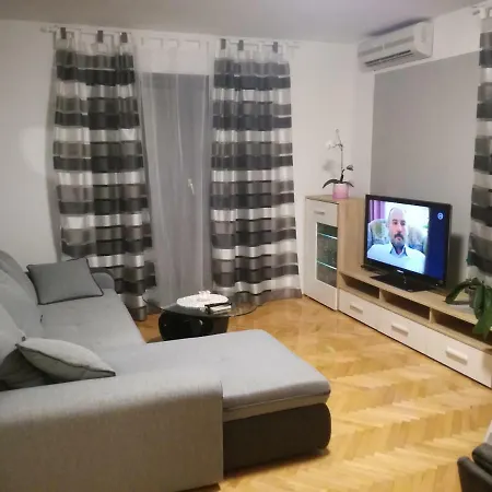 Apartment Sun House *